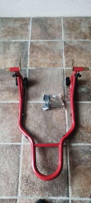 Cavalete para moto em excelente estado