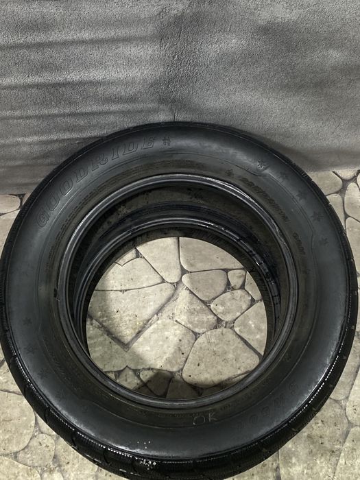 Зимова резина Goodride 225/60 R16