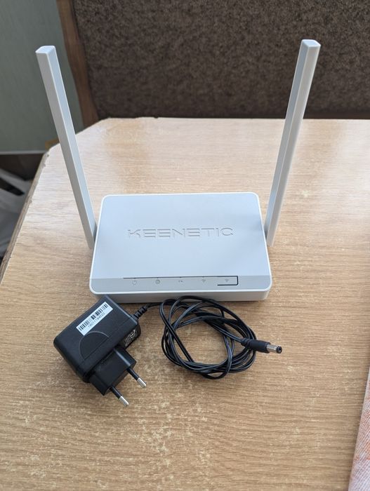 Продам роутер keenetic lite