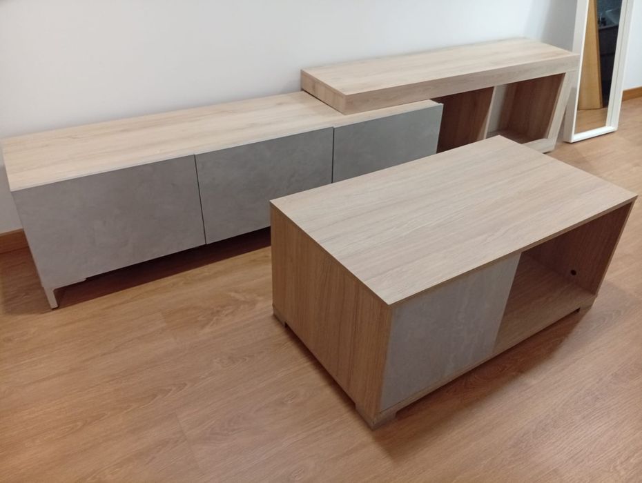 Movel tv e prateleira + mesa de centro