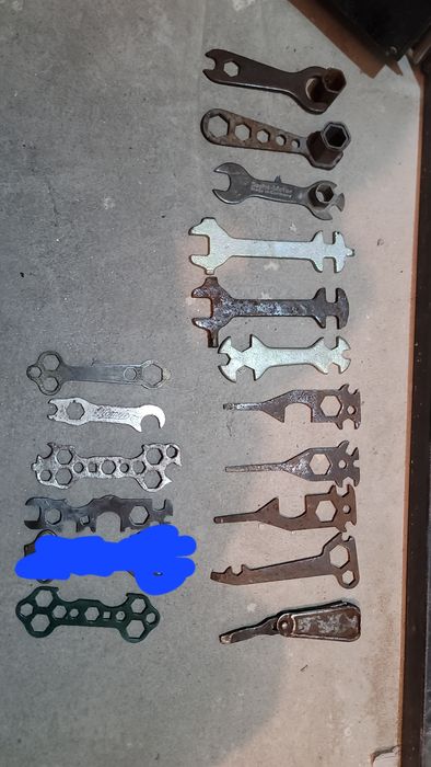 Велозапчастини ретро