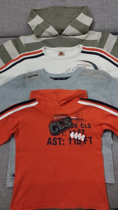 Свитера на мальчика 7-8 лет