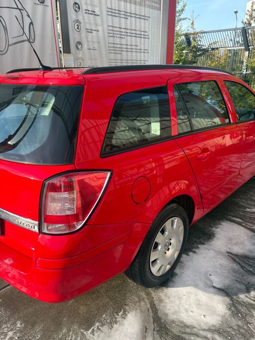 Opel Astra 2008 1.7 Diesel hak.