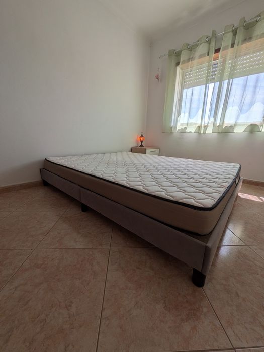 Cama de casal + colchao 160*200