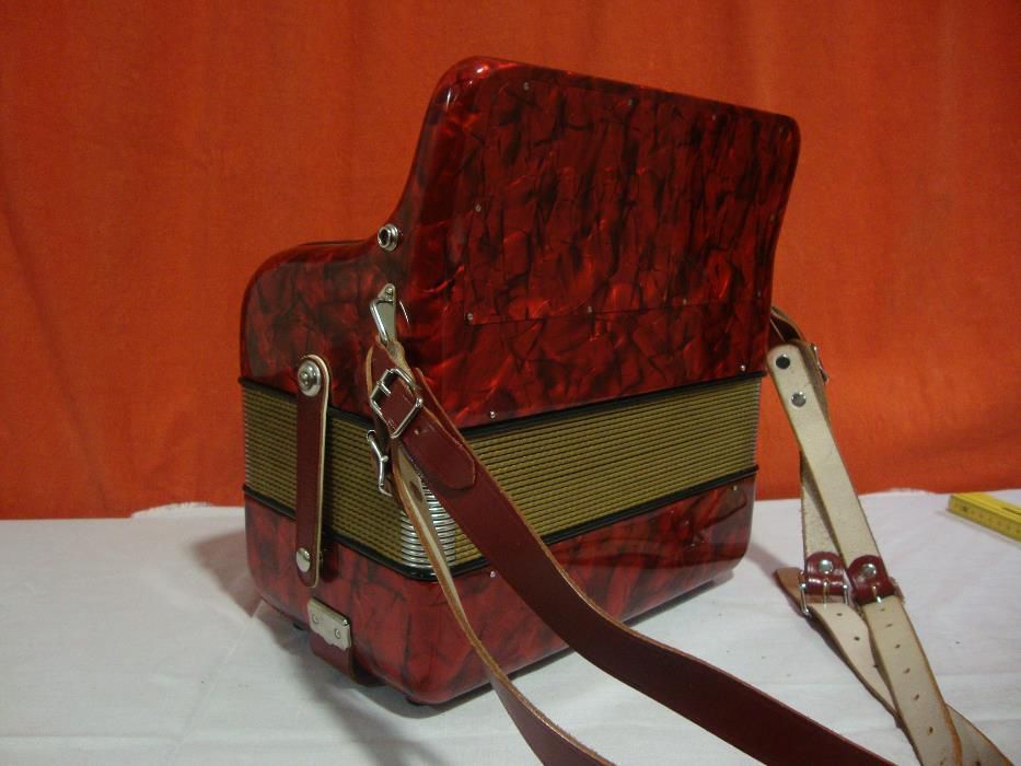 Hohner Club IIb Victoria 2 voz