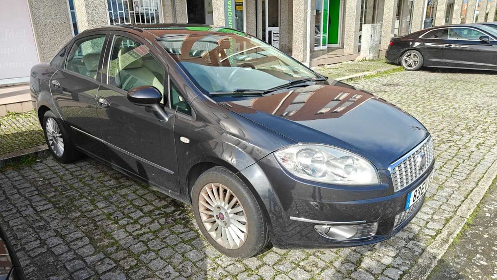Fica bem servido – TOTALMENTE EQUIPADO