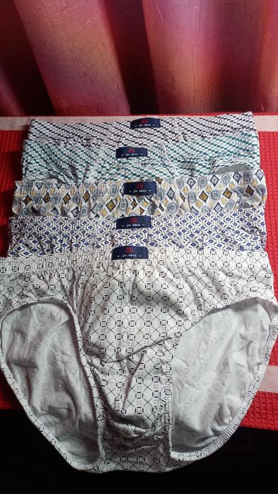 Продам мужские плавки Cainuo KaFu и JIE SHEN...