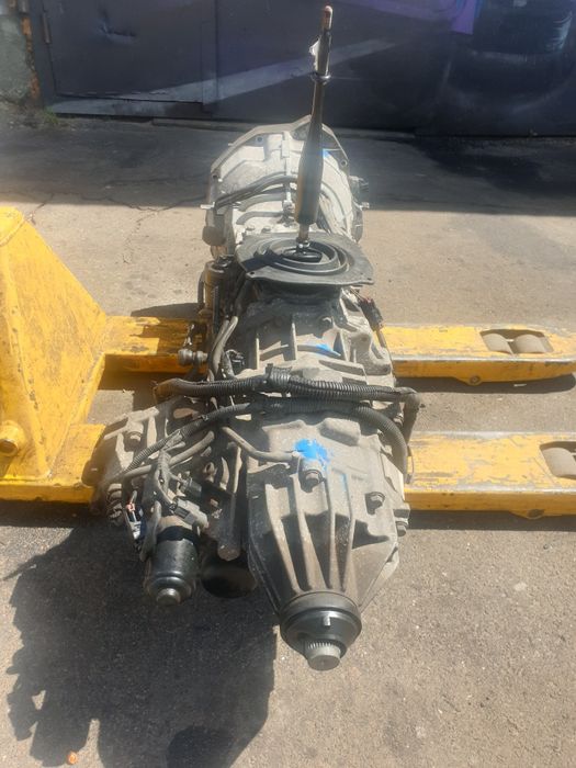 КПП Коробка + Роздатка Nissan Navara D40 Pathfinder R51 2.5 dci YD25