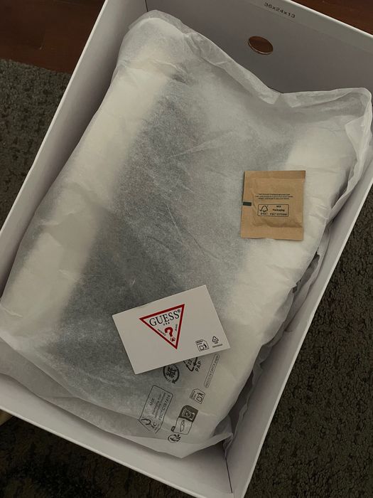 Ténis da Guess novo