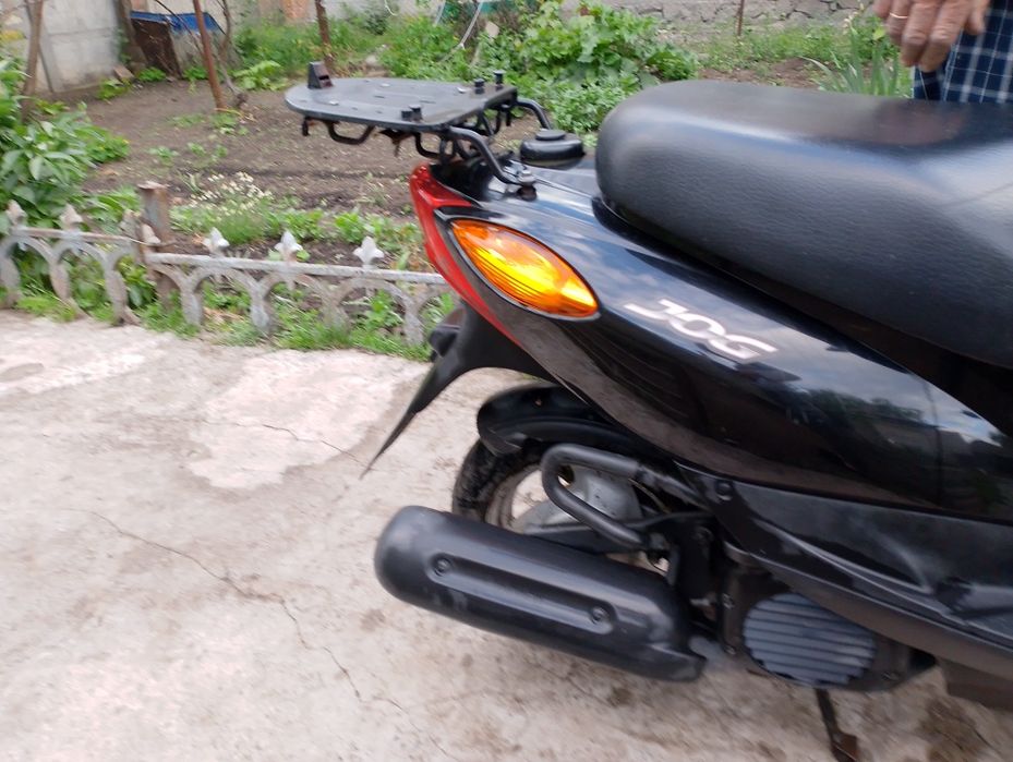 Скутер  Yamaha j06 36j .