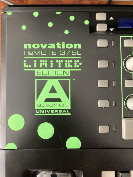 Novation 37 keyboard
