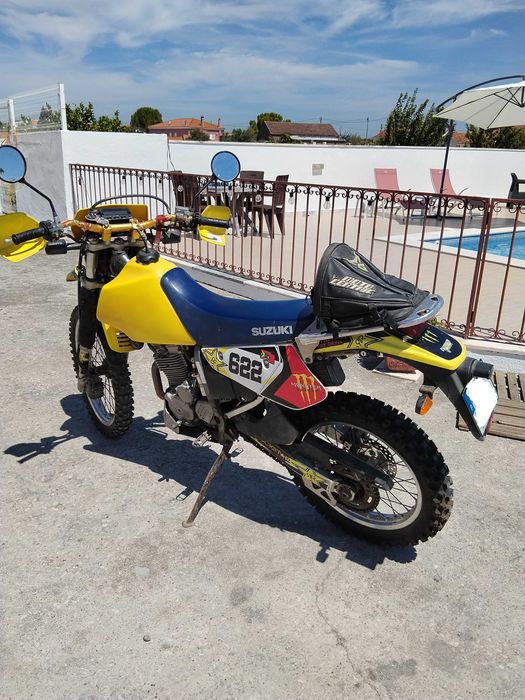 Moto Suzuki DRZ Á Venda