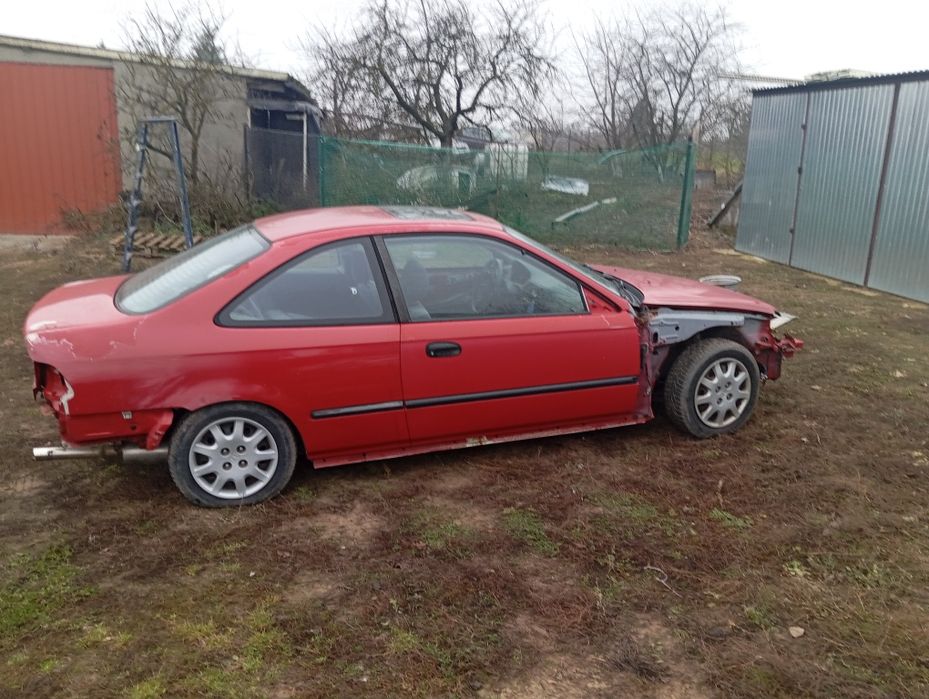 Sprzedam hondę Civic 6 cupe bez rdzy