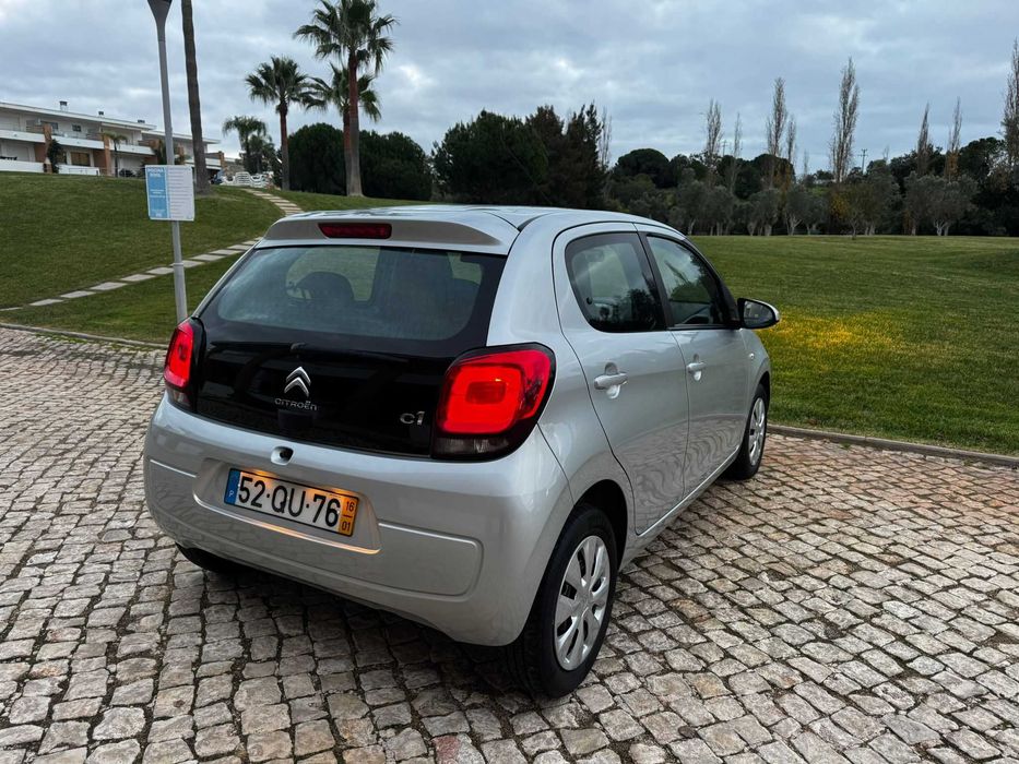 Citroën C1 1.0 VTi • Ano 2016 • Nacional • Impecável • Poucos Kms