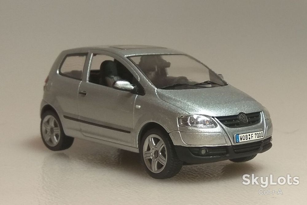 VW Fox 2005 Schuco 1/43