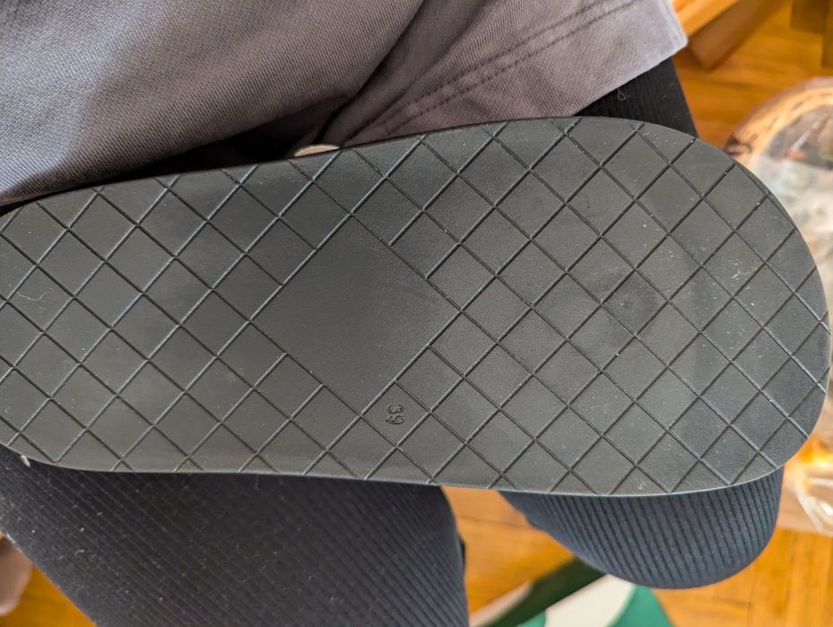 Шльопанці аля Birkenstock