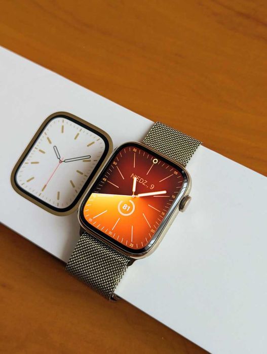 Śliczny Apple Watch 7 Steel Gold - idealny prezent!