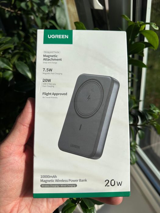 Powerbank magnetyczny 10000mAh Ugreen PB561, USB-C, 20W Czarny