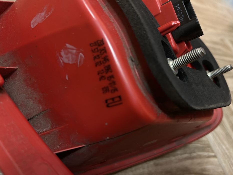 Задній правий стоп-сигнал – Volkswagen Passat B6