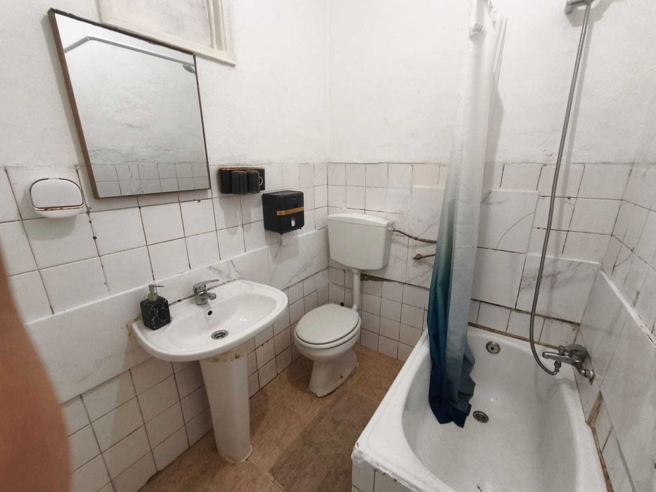 Quarto para Arrendar na Brandoa