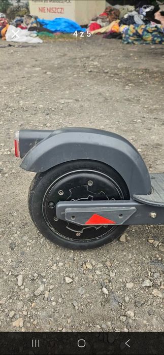 Sorzedam hulajnoge firmy Razor.Hulajnoga jest po serwisie