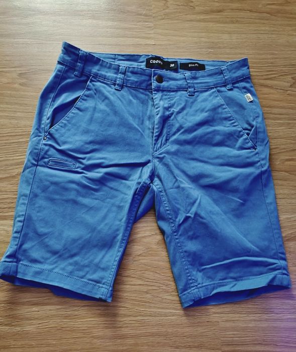 Krótkie spodenki jeansowe Cropp M