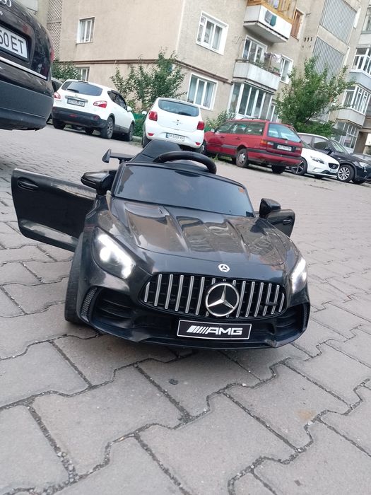 Дитячий електромобіль автомобіль електричний мерседес