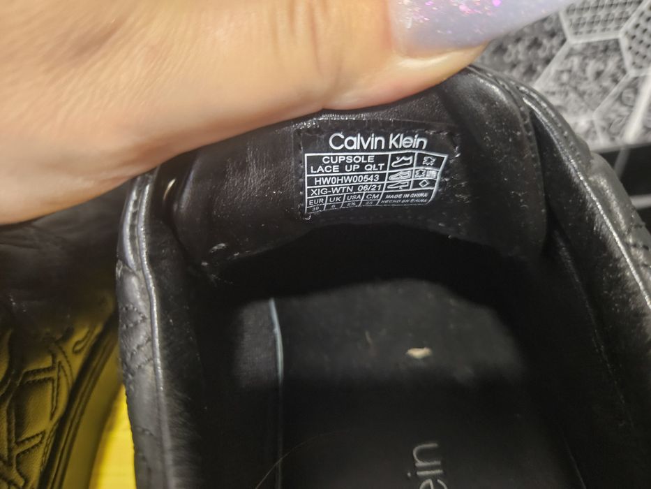 Кеди  кросівки Calvin klein 39 шкіряні чорні