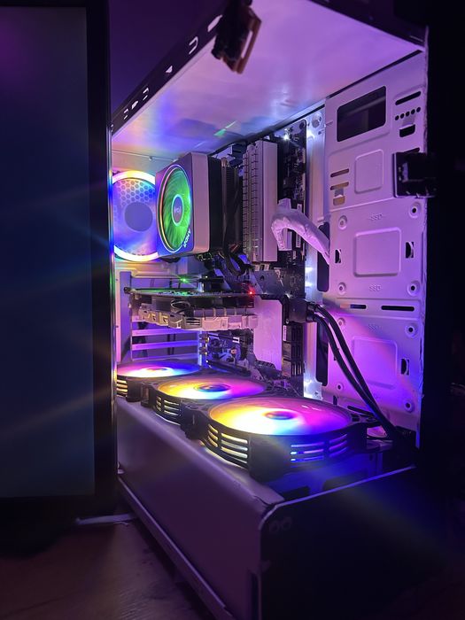 Komputer stachonarny 16gb ramu ryzen5