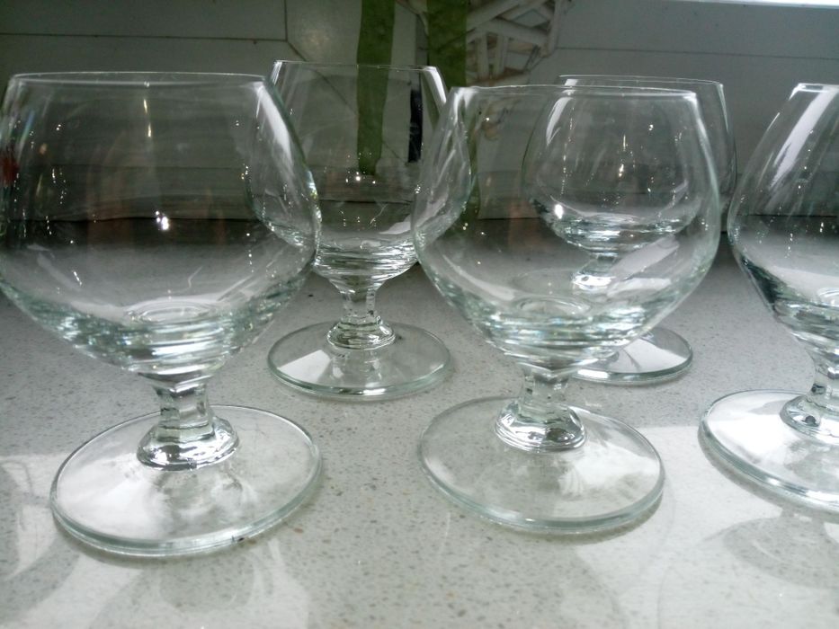 Kieliszki do koniaku likieru nalewki 4 sztuki