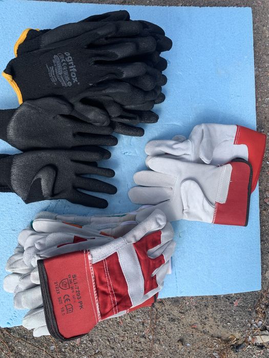 Перчатки защитные .