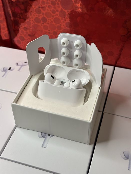 Навушники Apple Airpods Pro 2 з шумоподавленням