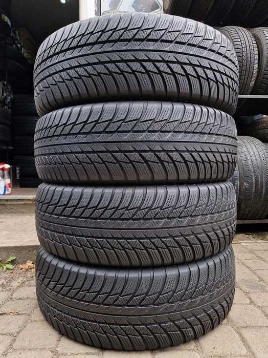 215/65R17 Bridgestone Blizzak LM-001 Шини/Колеса/Зимові Склад шин