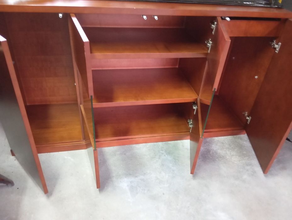 Aparador e Móvel Garrafeira