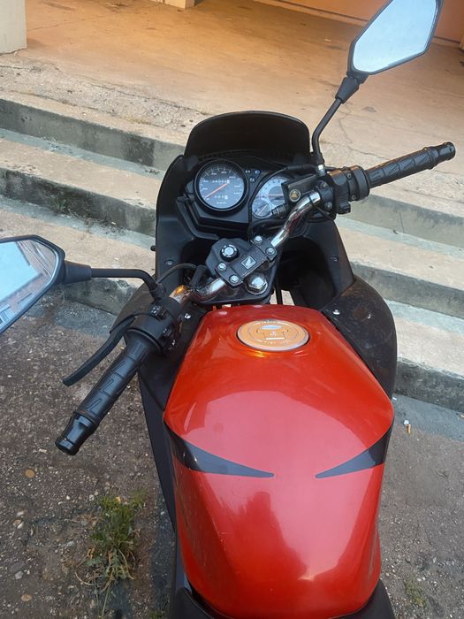 Honda cbf 125 26000 km em bom estado