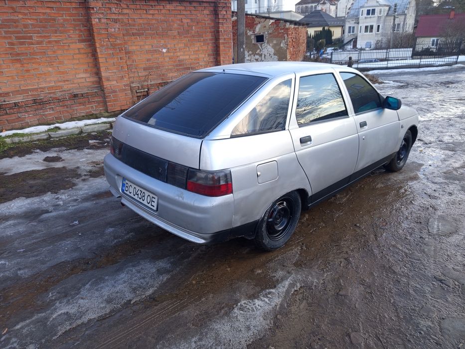 Продам ваз 2112.