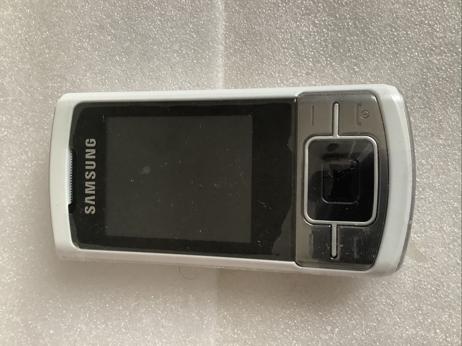 Telemovel Samsung C3050 - NOVO