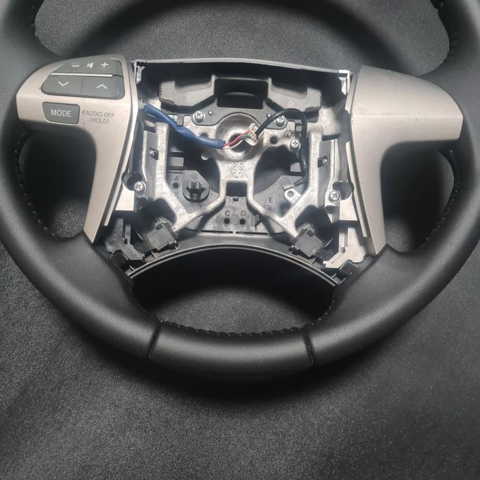 Руль Toyota Camry 40 після перетяжки (на обмін)