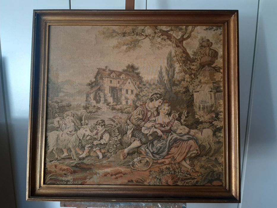 Quadros antigos com moldura dourada