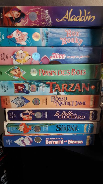 cassetes VHS antigas e desenhos animados