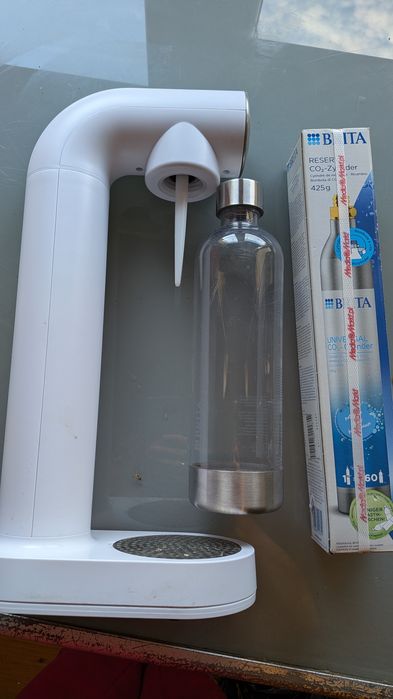 saturator do wody (syfon) BRITA SodaOne w kolorze białym