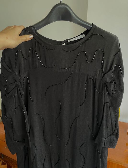 Vestido preto cerimónia Mango