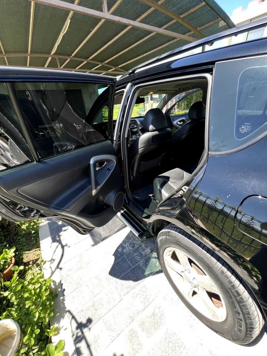 Продам Toyota RAV4 2007