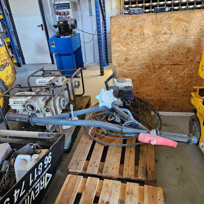 Helicóptero para polir pisos