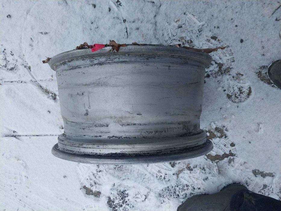 диск mercedes 17 дюймов 8.5J 52 ET