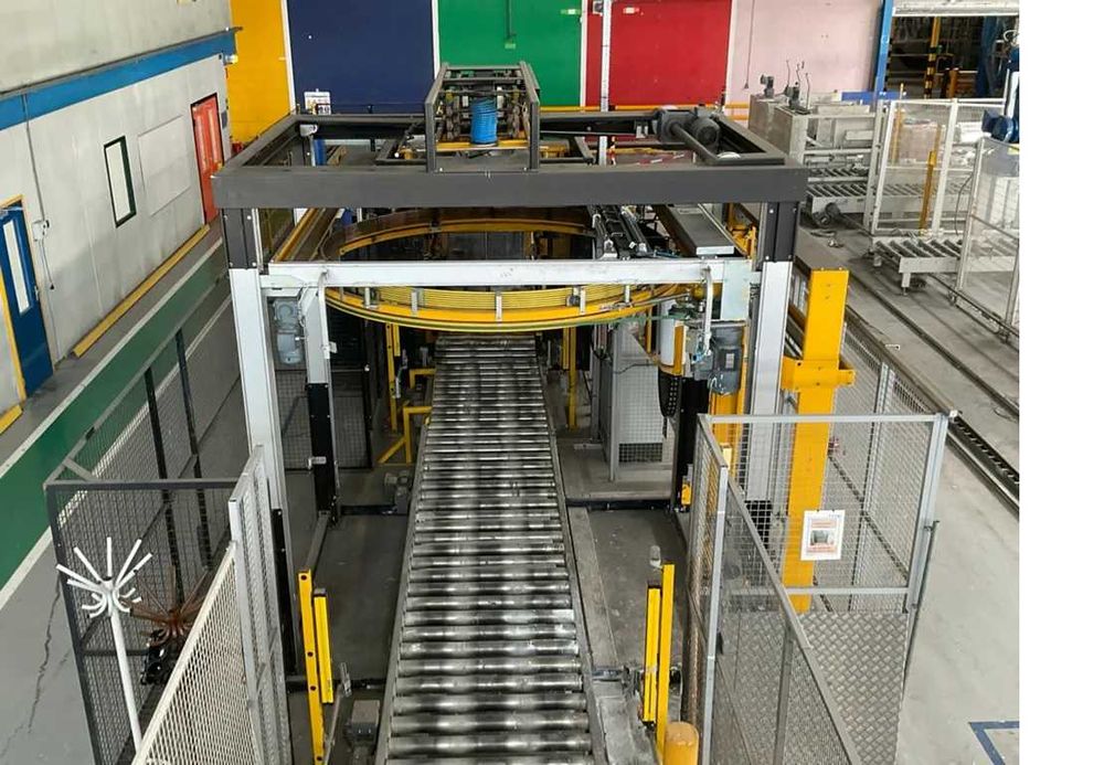 Owijarka palet Octopus 1800 -przykryw -unoszenie automatyczna