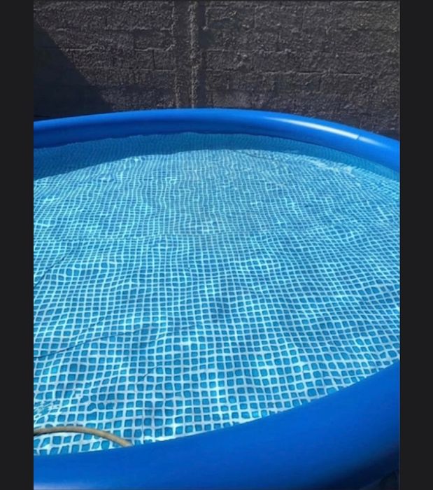 Piscina insufláveis