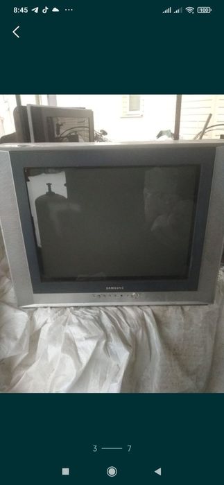 Продам телевизор