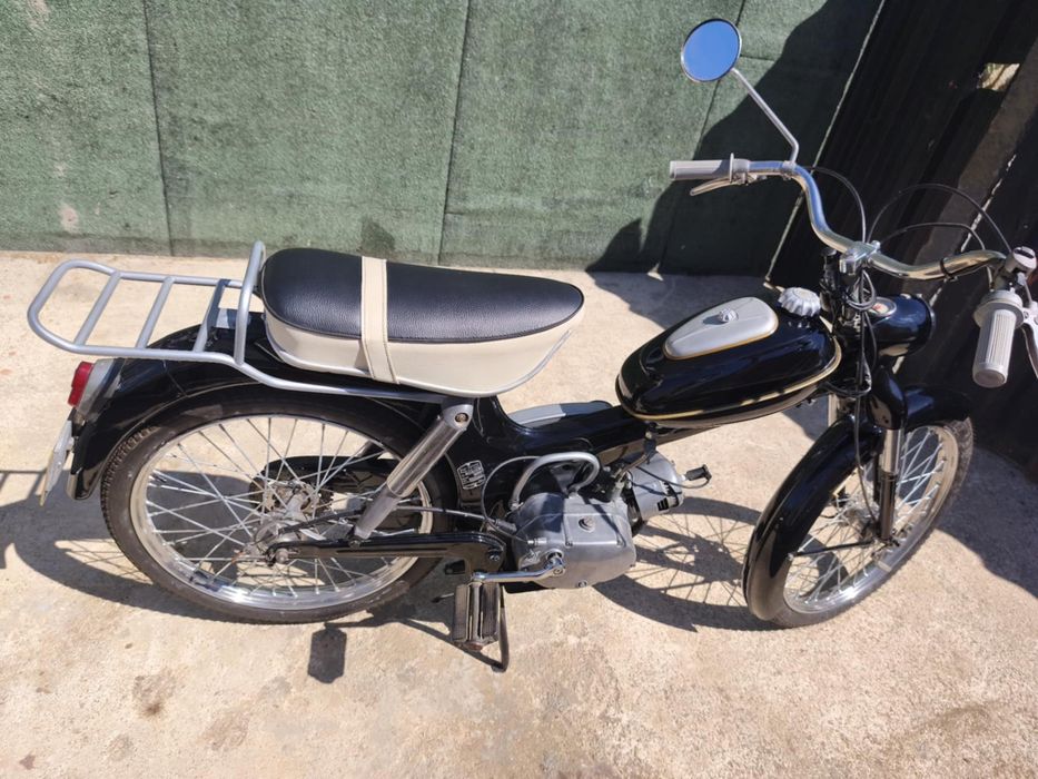 Vendo motorizada puch