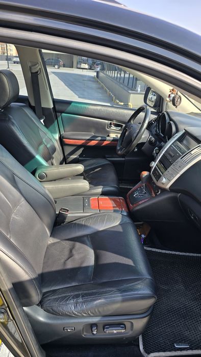 Lexus RX 350 офіциал